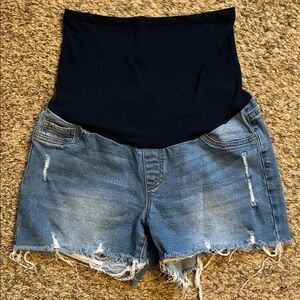 S.O.N.G. Distressed Maternity Denim Shorts - size large